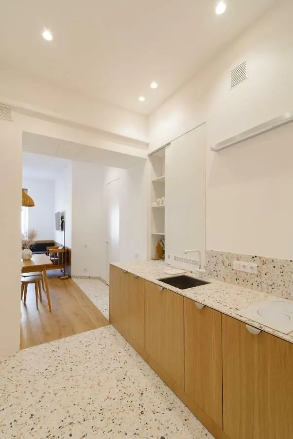 Sunrise Apartment Lviv